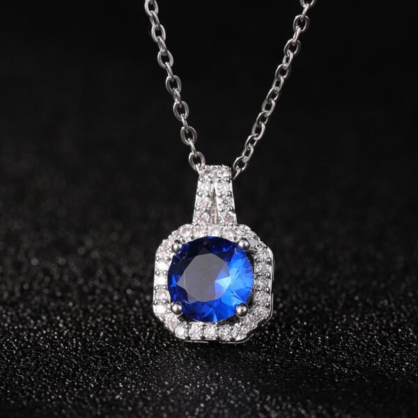 Perfume Bottle Pendant Necklace Women's Full Diamond – Image 6